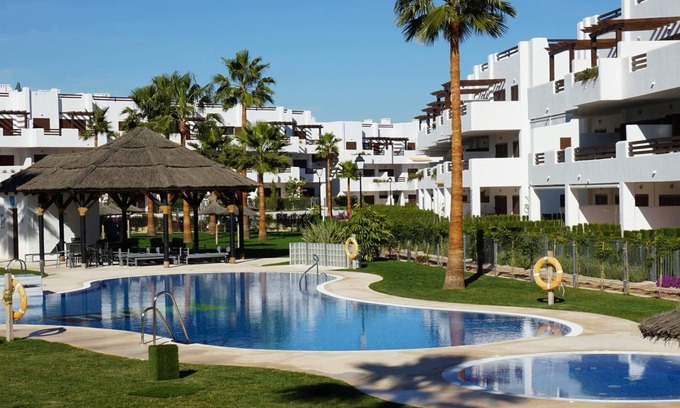 Mar de Pulpi Apartment | Casa Alexandra 4-person penthouse on the seafront in Mar de Pulpi.