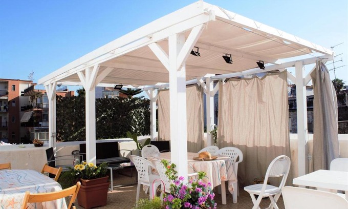 Riposto House | Casa Azzurra