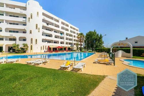 Montechoro Apartment | Casa Branca 409 - Dream Lodging