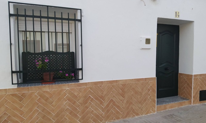 Carrion De Los Cespedes House | Casa con Piscina Cerca de Sevilla, Huelva, Playas y Parque Doñana