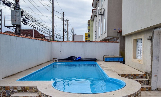 Jardim Praiano House | Casa c Piscina e Churrasq próx a Praia - Guarujá