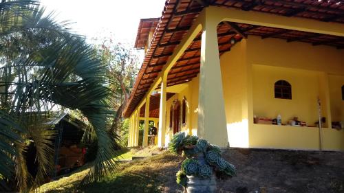 Vitor Hugo House | Casa com Flores