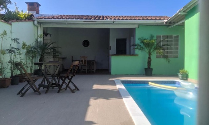 Pontal da Cruz House | Casa com Piscina 200 m da Praia - São Sebastião