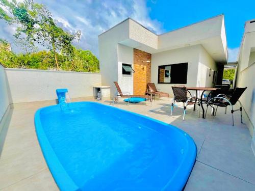 Itapoa House | Casa com piscina a 200m da Praia - Império Correia - Itapoá