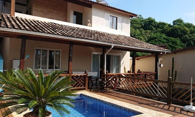 Veloso House | Casa com piscina e lazer completo em Ilhabela/SP