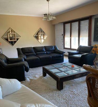 Las Colinas de Peralta Ramos House | Casa con parrilla, zona Mute y Faro 5 Habitaciones