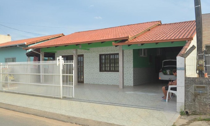 Ubatuba House | Casa confortável na praia