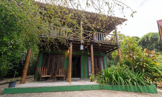 Acu da Torre House | Casa da Floresta Imbassai located 200m from the river and 300m from the beach