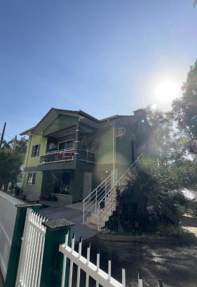 Piratuba House | Casa das Bromélias- 2 Quartos climatizados -Casa com Quiosque em meio à natureza!