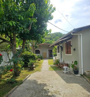 Praia de Barequecaba House | Casa das flores