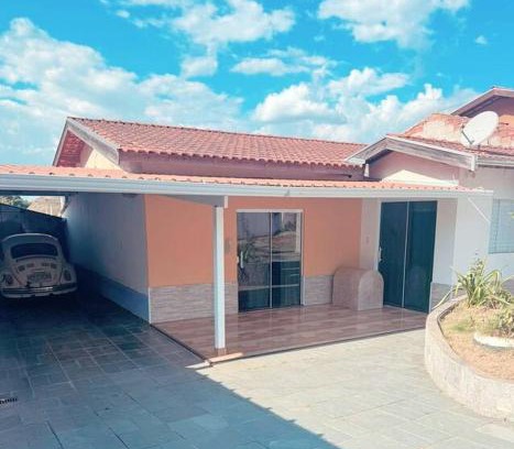 Lindoia House | Casa de 2 quartos no Circuito das Aguas - Churrasqueira, fogão e forno a lenha