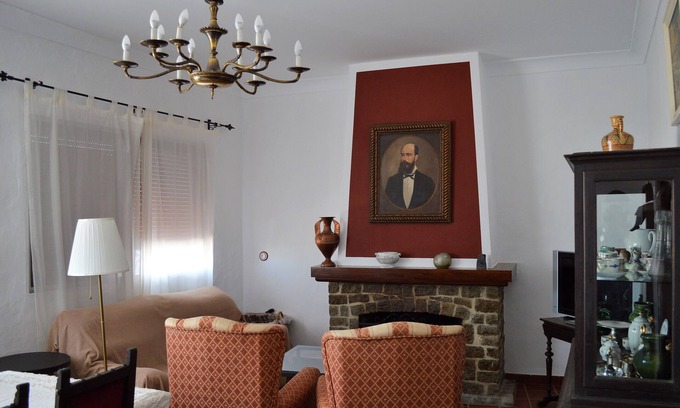 Zahara de la Sierra House | Casa de Belén - rural accommodation