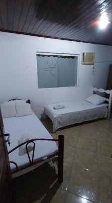 Ilha das Cobras House | CASA DE HOSPEDAGEM FLORES PARATY AMBIENTE FAMILIAR 600M do CENTRO