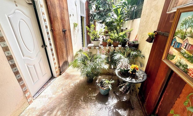 Ciudad Nueva House | CASA DE HUESPEDES EL ESPAÑOL