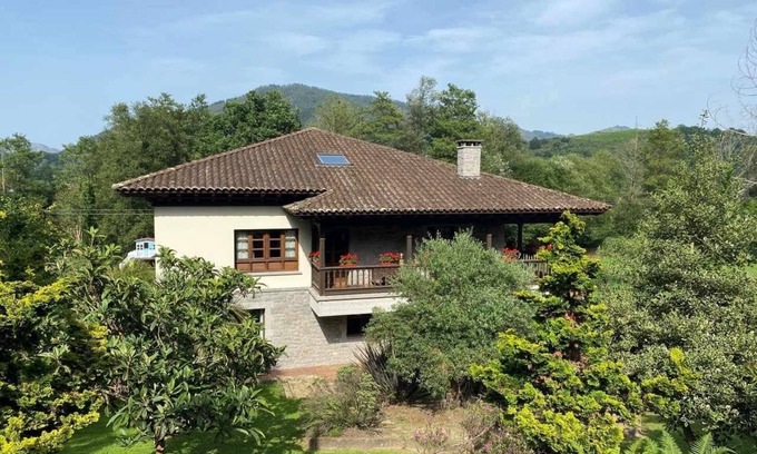 Arriondas House | Casa de Los Carpinteros AT-1366-AS