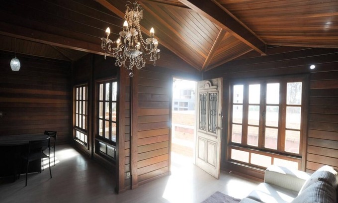 Santa Efigenia Villa | CASA DE MADEIRA