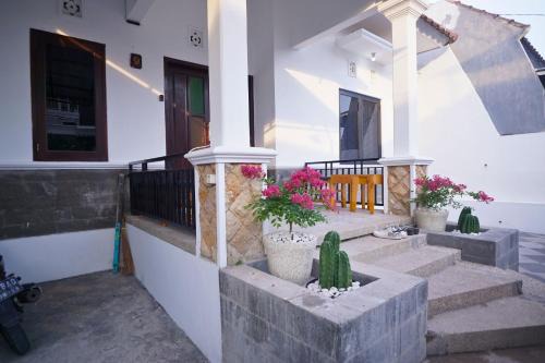 Dinoyo House | Casa de Vie Villa