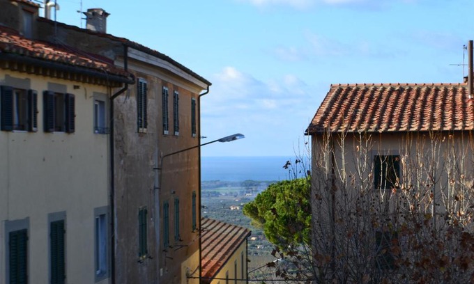 Castagneto Carducci Apartment | Casa del Popolo 3