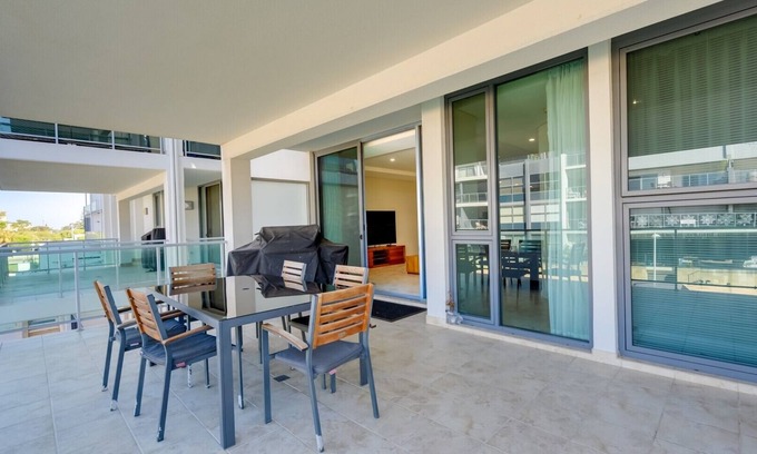 Mandurah Apartment | Casa Di Marco Polo - 3 Bedroom Apartment