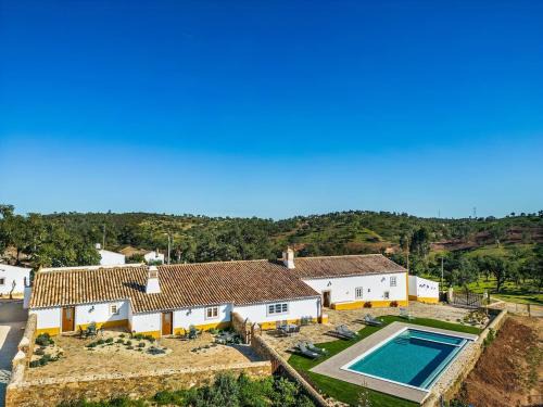 Loule House | Casa do Forno (Vale Luis Neto-Retiro do Caldeirão)