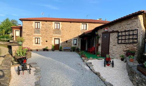 O Pino House | Casa do Horreo