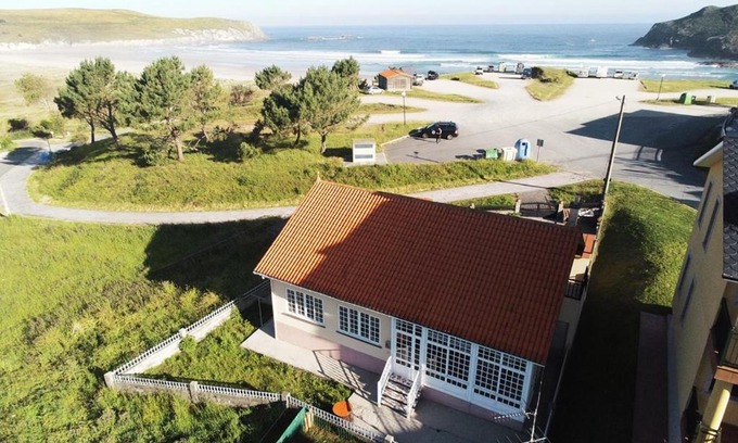 Vilarrube House | Casa en primera linea de playa en Pantin!