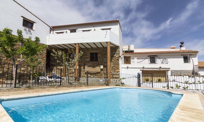 Laroya Other | casa familiar matasiete - with swimming pool