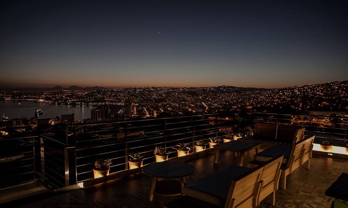 Cerro Alegre Apartment | Casa Galos Hotel & Lofts