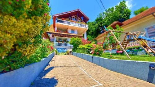 Baile Olanesti House | Casa Giulia