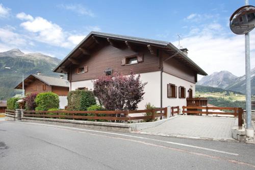 Valdisotto Apartment | Casa Grafa Bormio