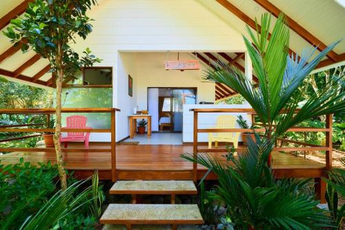 Puerto Viejo de Talamanca House | Casa Jeffrey - Beach Escape, Stunning views, Private Pool Steps to Ocean