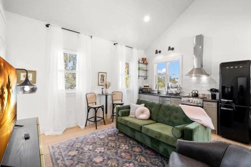 Historic Ybor Apartment | Casa Julieta - Stunning Ybor Studio