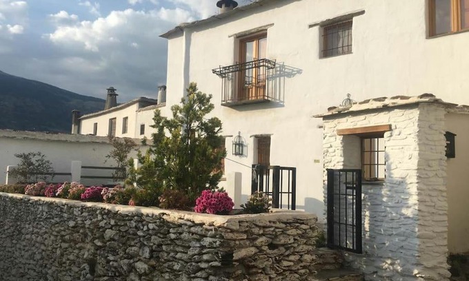 Bubion House | Casa Las Alacenas, Bubión (La Alpujarra, Granada)