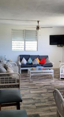 Villa Flamenco House | Casa LOLO on hills of Culebra