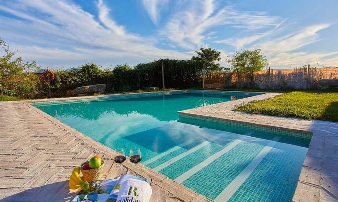 Prado del Rey House | Casa Los Olivos Prado del Rey by Ruralidays