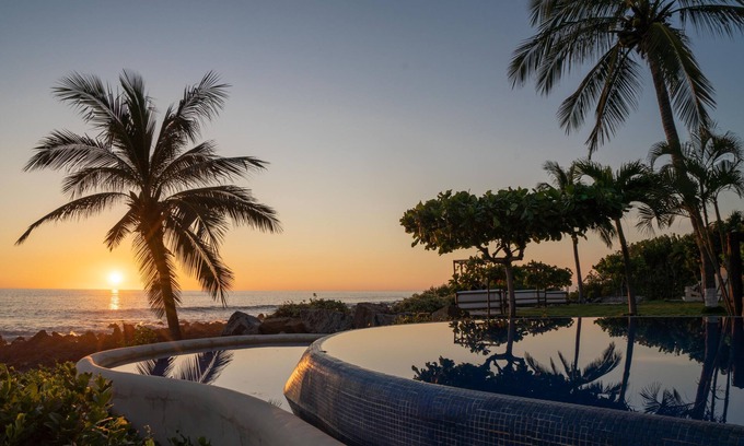 Troncones Hotel | Casa Manzanillo Boutique Hotel