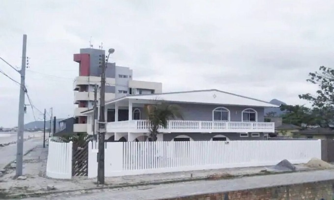 Matinhos House | Casa Maravilhosa à Beira Mar - Piscina/ar