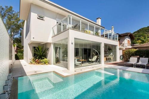 Garopaba House | Casa Maravilhosa com Piscina em Garopaba