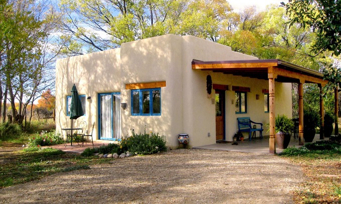 Taos House | Casa Maravilla- Spacious and comfortable - & 5 min to the Plaza