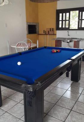 Balneario Arroio do Silva House | Casa Marron com vista para o mar 2, com mesa de Sinuca - 2 Km Centro