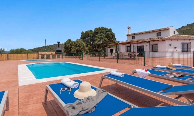 Casabermeja Villa | Casa Mis Niñas Casabermeja by Ruralidays