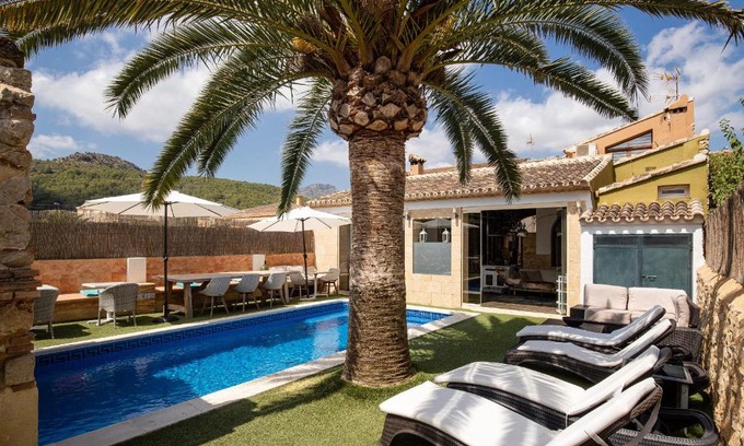 Jalon Bed & Breakfast | Casa Mistela