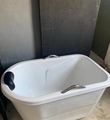 Sao Vicente House | Casa na Prainha com banheira,30m do acesso à praia