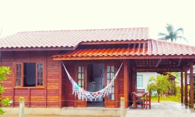 Ubatuba House | Casa Nova! Na praia do Itaguaçú - SFS