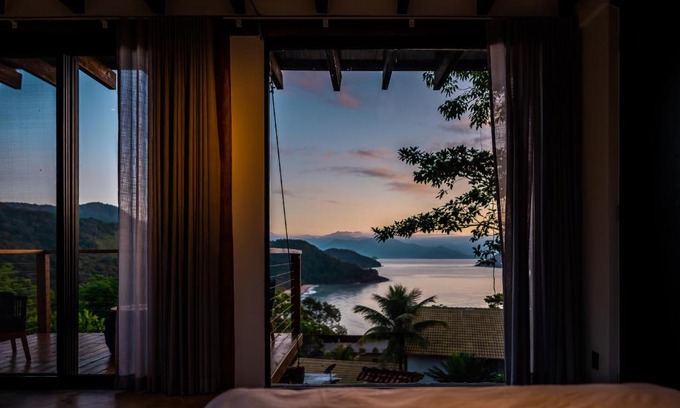 Prumirim Villa | Casa Ocean