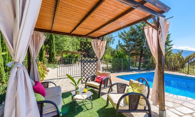 Lanjaron Villa | Casa Paco Lanjarón by Ruralidays