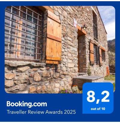 Arseguel Ski Chalet | Casa rústica la Borda de la Munda.