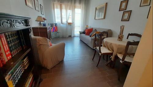 Ex Campo d'Aviazione Apartment | Casa Rosi
