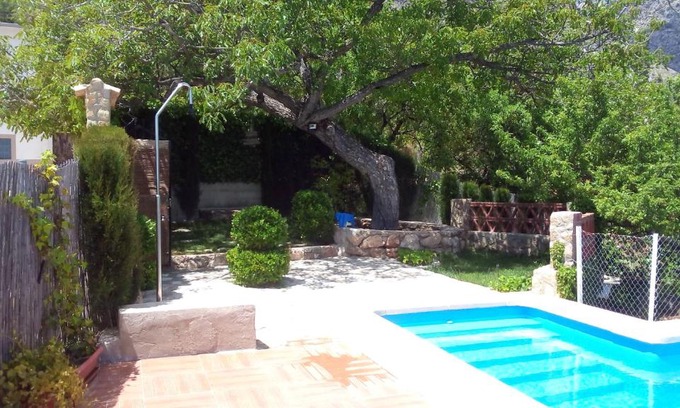 Huelma Ski Chalet | Casa rural Alojamiento Garganton