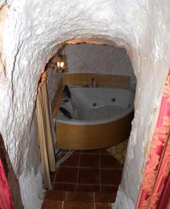 Alcala del Jucar Apartment | Casa Rural con Jacuzzi Paraíso del Júcar